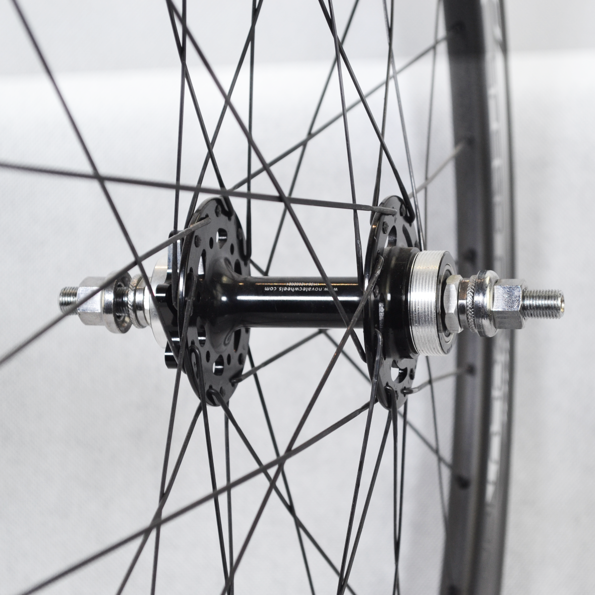 carbon fixed gear wheelset